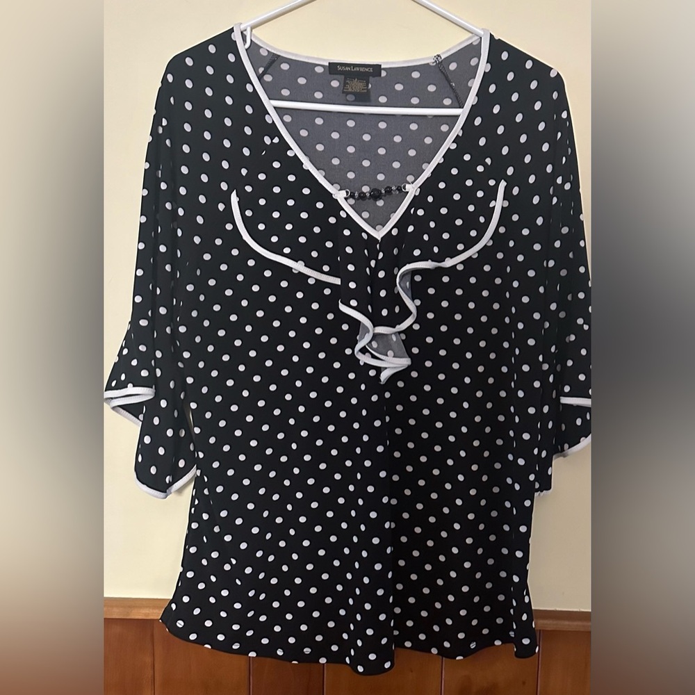 SUSAN LAWRENCE size LARGE, black with white polka dotted blouse.